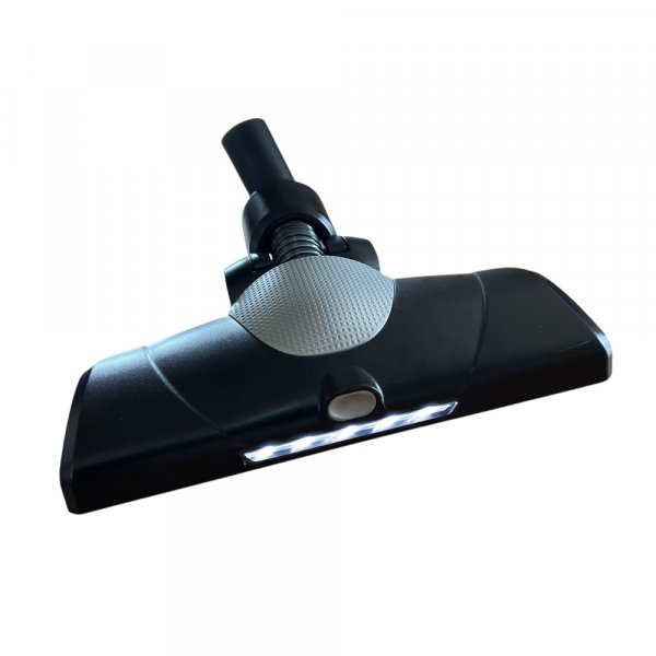 Hubice na koberce a hladké podlahy s LED osvětlením